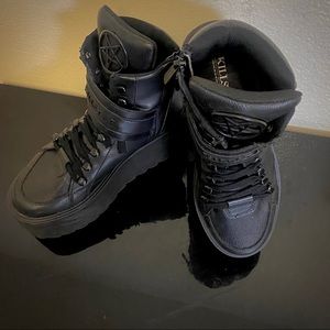 Killstar Headliner High Tops (Size: 6 Women)